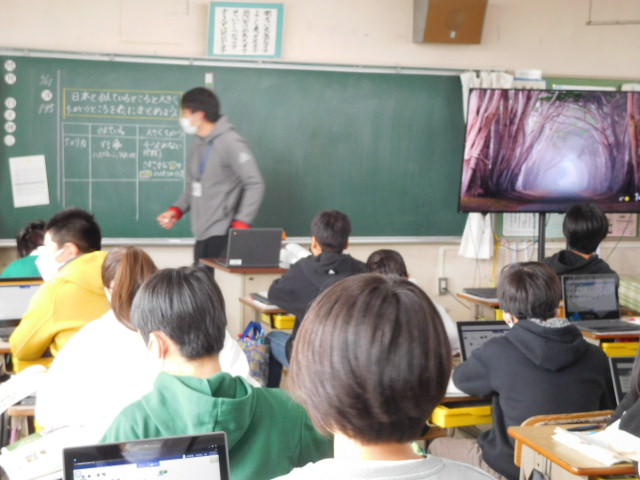 6年生が社会の学習中! 6年生が社会の学習中!