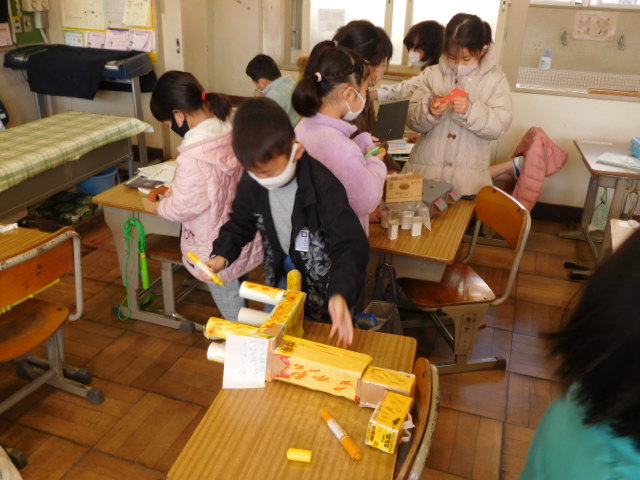 1年生図工 1年生図工