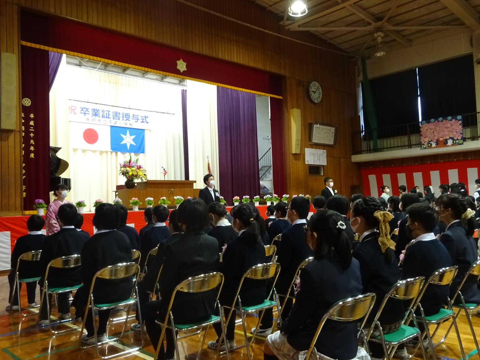 卒業式 卒業式