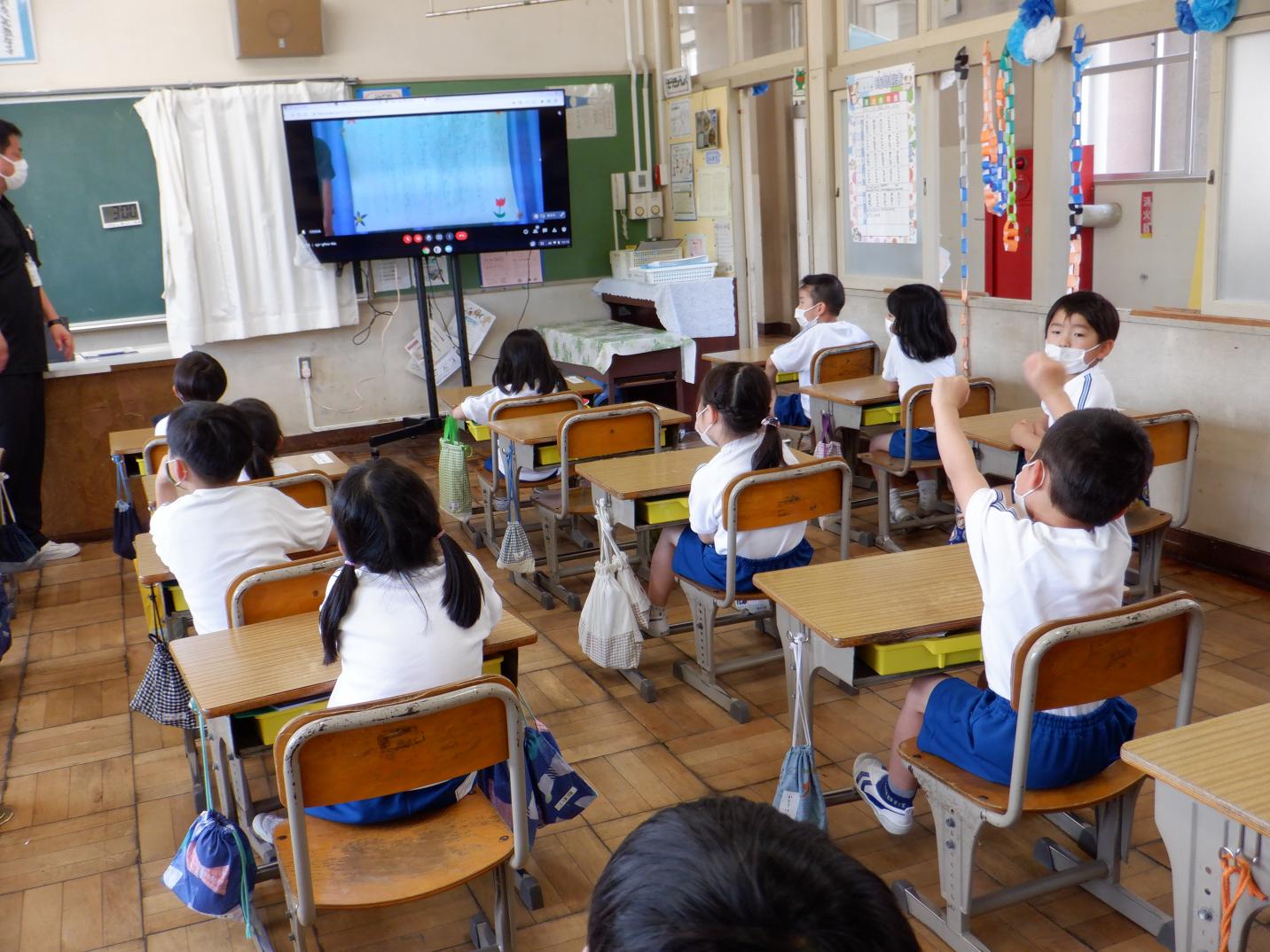 1年生を迎える1 1年生を迎える1