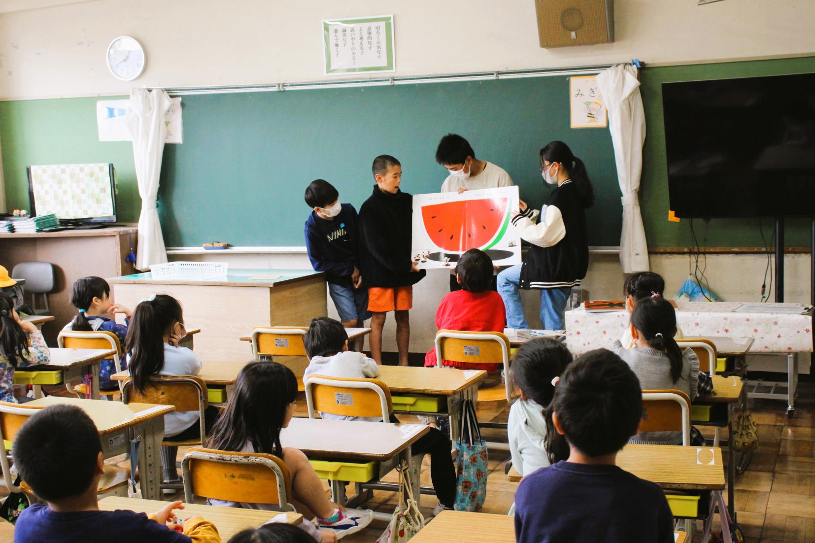 読み聞かせ