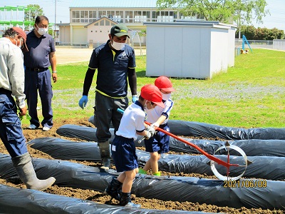IMG_1585 IMG_1585