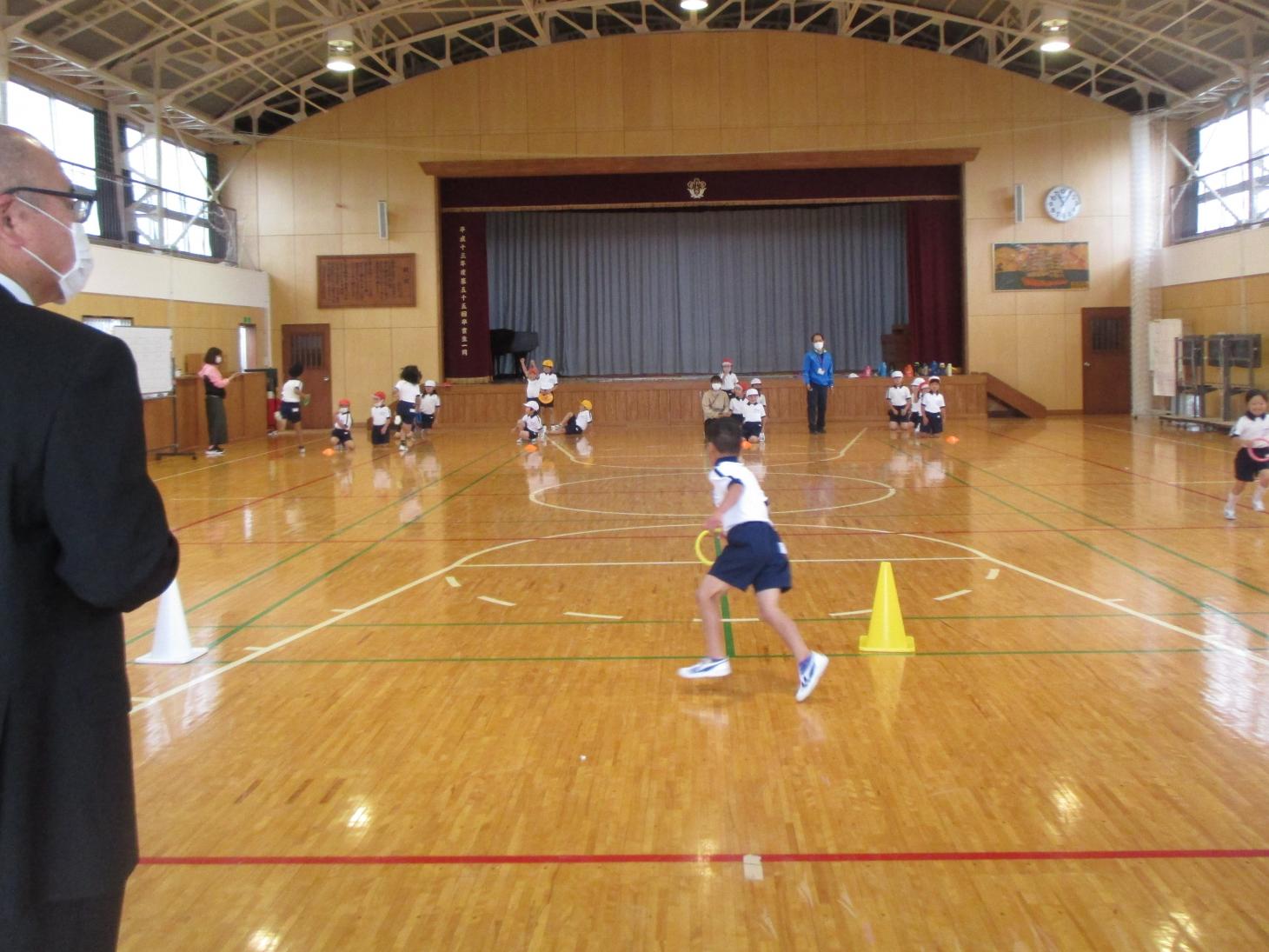訪問 (2) 訪問 (2)
