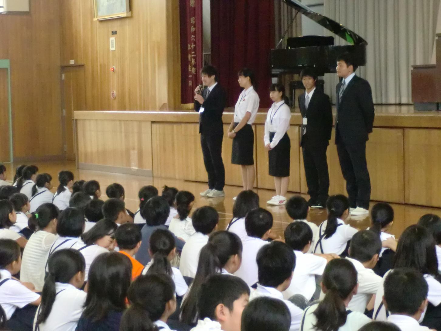 全校朝会2 全校朝会2