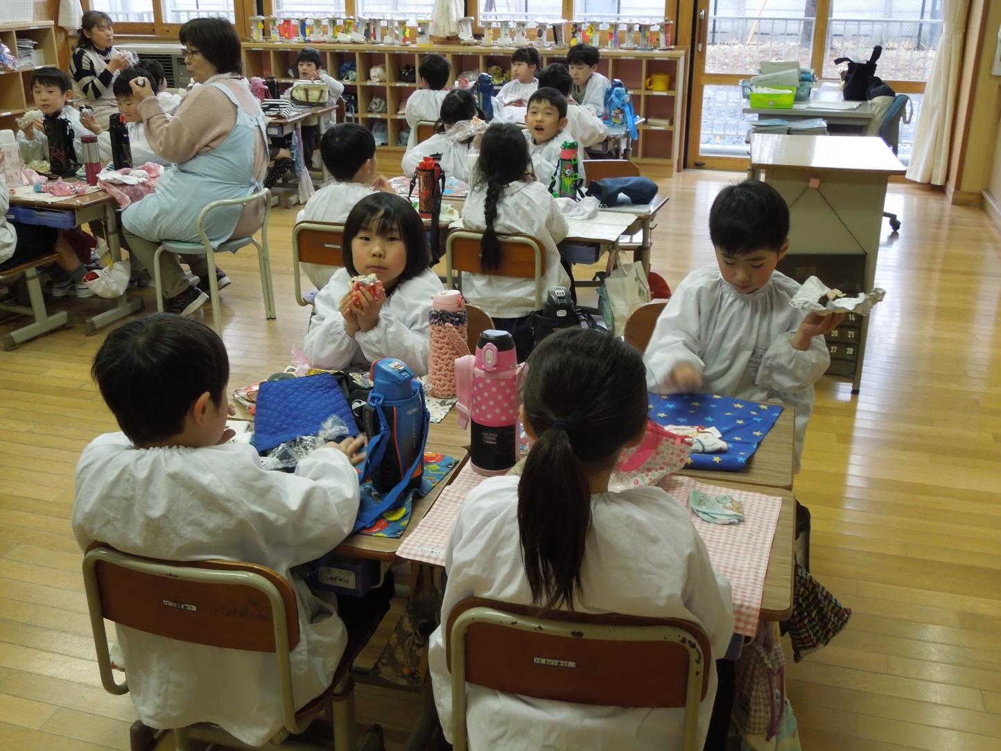 おにぎり (2) おにぎり (2)