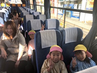 82791087-AAB0-4F71-93E5-29CA559BF068
