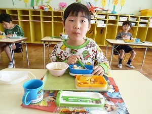 給食