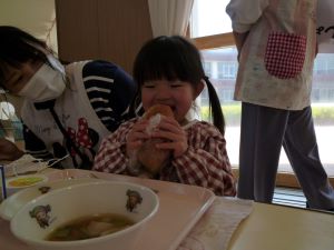給食 