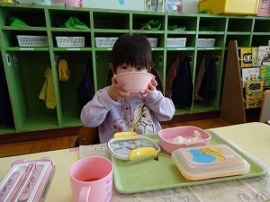 給食つくし 給食つくし