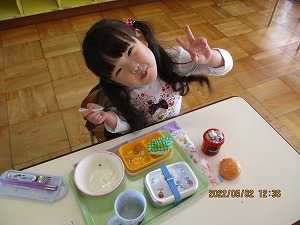 給食はな 給食はな