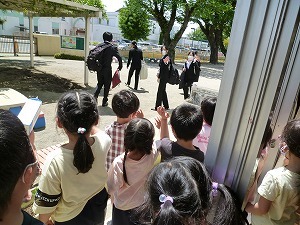 大学生とふれあい 大学生とふれあい