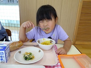学校給食 
