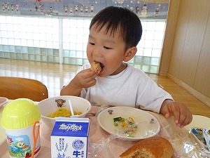 学校給食 