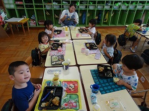 7月誕生会 7月誕生会