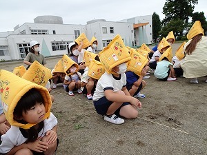 避難訓練 避難訓練