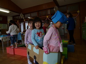 元気に (24) 元気に (24)