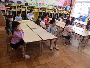 英語遊び (6) 英語遊び (6)