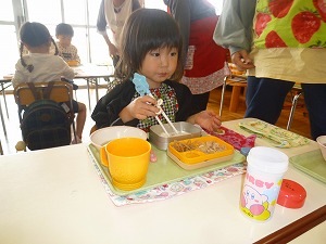 給食 (3)