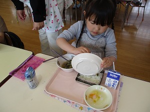給食体験 (5) 給食体験 (5)