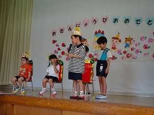 5月誕生会 (2)