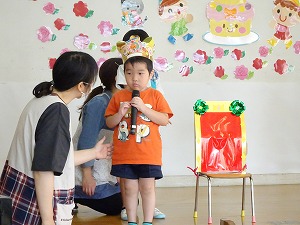 5月誕生会 (4)