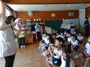 歯磨き (3) 歯磨き (3)