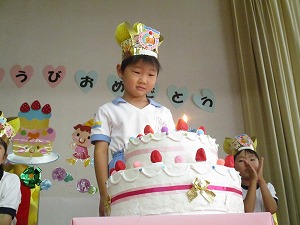 誕生会 (15) 誕生会 (15)