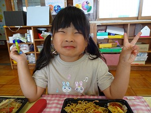 誕生会 (12) 誕生会 (12)
