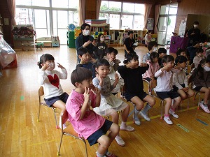 誕生会 (15) 誕生会 (15)