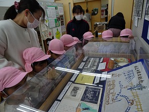常磐小 (4) 常磐小 (4)