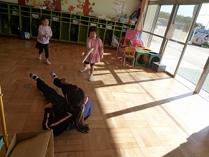 中学生 (20) 中学生 (20)