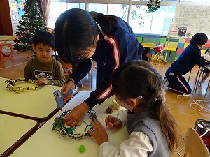 中学生 (8) 中学生 (8)