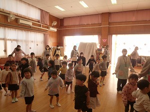 誕生会 (26) 誕生会 (26)