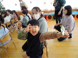 誕生会 (3) 誕生会 (3)
