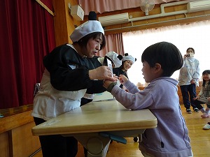 3月誕生会 (12) 3月誕生会 (12)