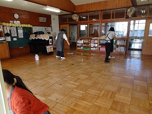 奉仕作業 (3)