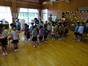 誕生会 (3) 誕生会 (3)
