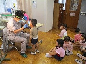 歯科検診 (3) 歯科検診 (3)