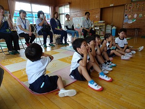 交通安全教室 (2) 交通安全教室 (2)