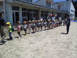 行ってきます! 行ってきます!