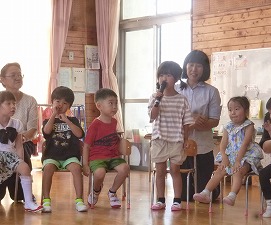 始業式 (8) 始業式 (8)