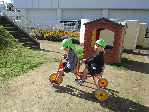 三輪車 三輪車