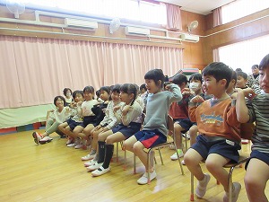 観劇 (2) 観劇 (2)