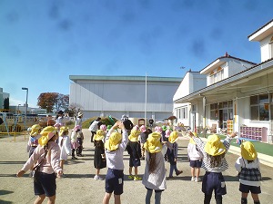 ドローン (6) ドローン (6)