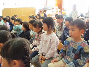 読み聞かせ (6) 読み聞かせ (6)