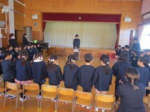 始業式 (2) 始業式 (2)