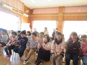 誕生会 (7) 誕生会 (7)