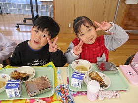 食事前2 食事前2