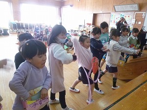 豆まき (22) 豆まき (22)