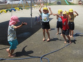 水遊び2 水遊び2